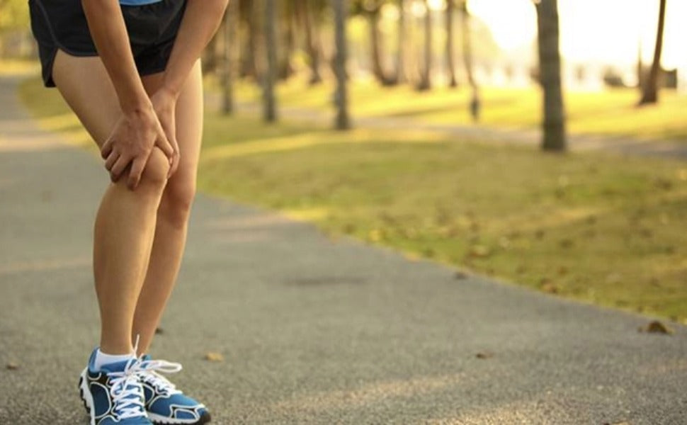 Why Does My Knee Burn: Causes and Treatments - Fivali Blogs Guide