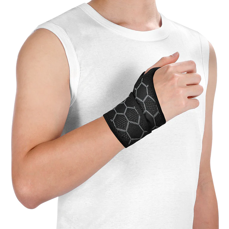 Elevate Your Bowling Performance with Fivali's Innovative Wrist Brace